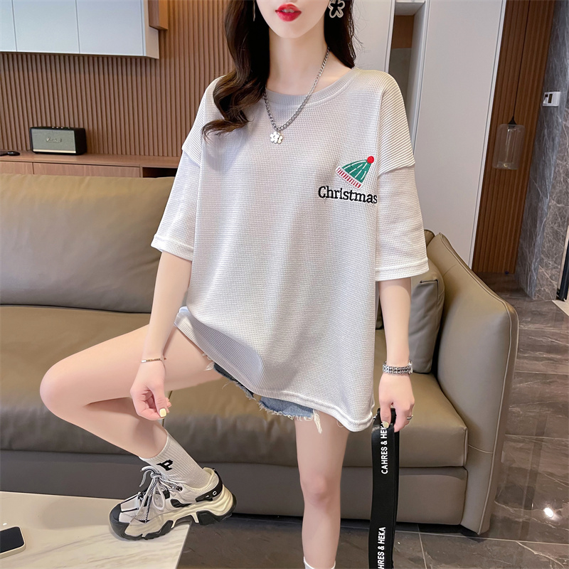 實拍 夏季新款韓版寬鬆後包領華夫格圓領刺繡大碼短袖T恤女