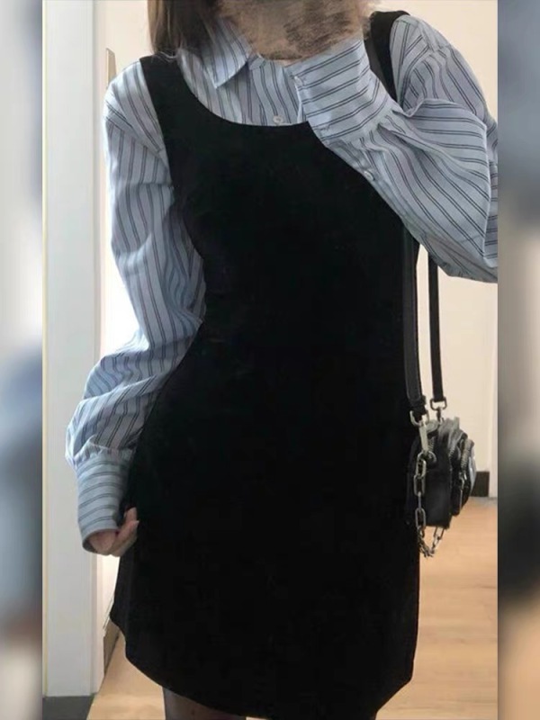 初春穿搭一整套早春韓系套裝女2024新款黑色絲絨背帶連衣裙赫本風