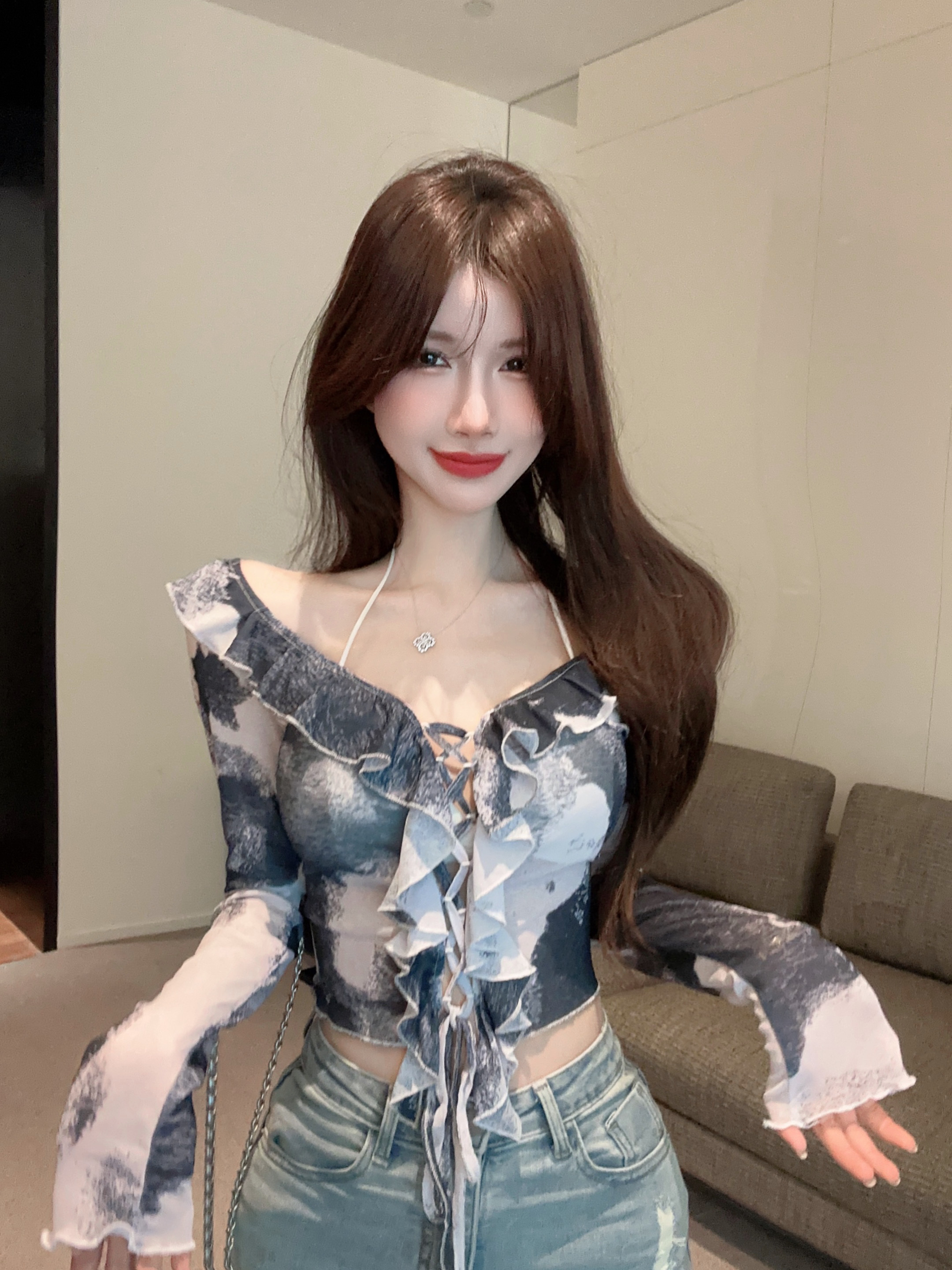 實拍~短款長袖荷葉邊辣妹純欲印花國風T恤上衣一字領女