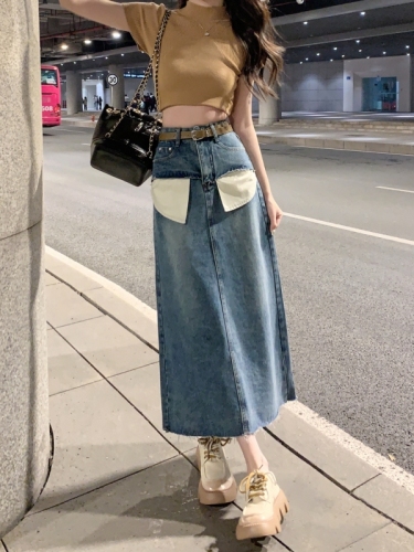 Actual shot #New high-waisted denim skirt with large pockets and raw edge skirt