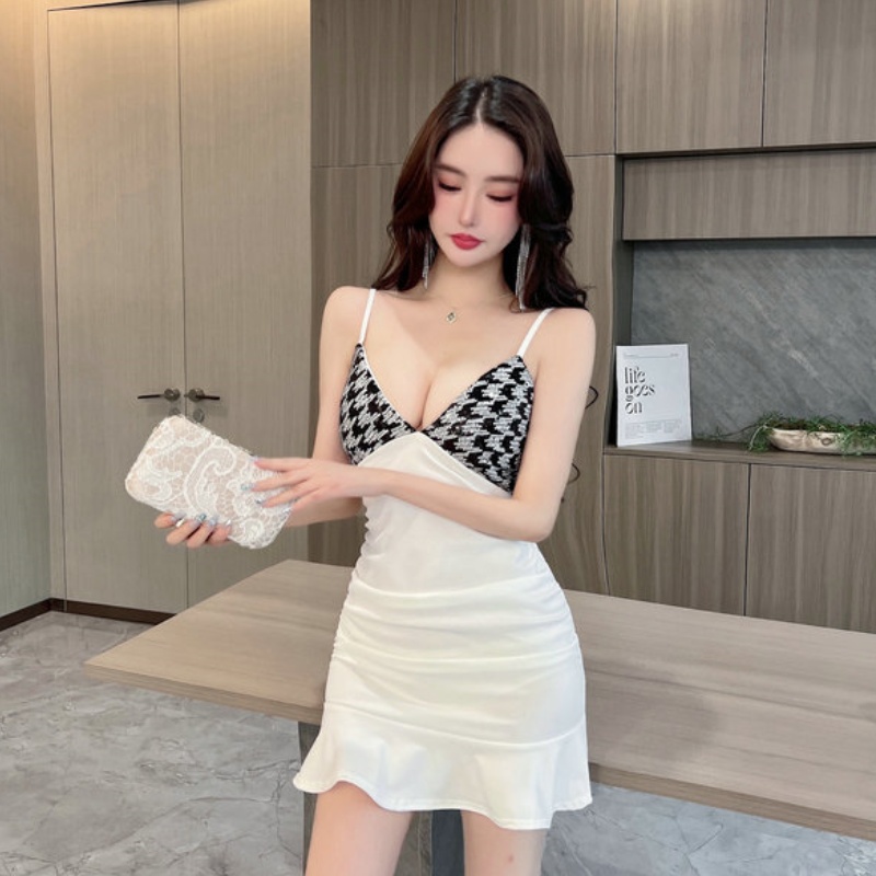 實拍 2024新款性感夜店修身顯瘦拼接深V露胸吊帶連衣裙