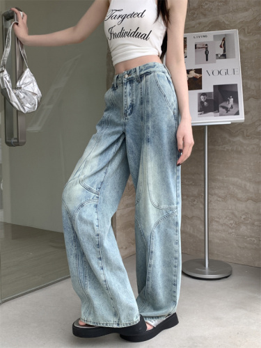 Real shot of American design wide-leg jeans for women in summer high-waist street high-street straight-leg loose trousers