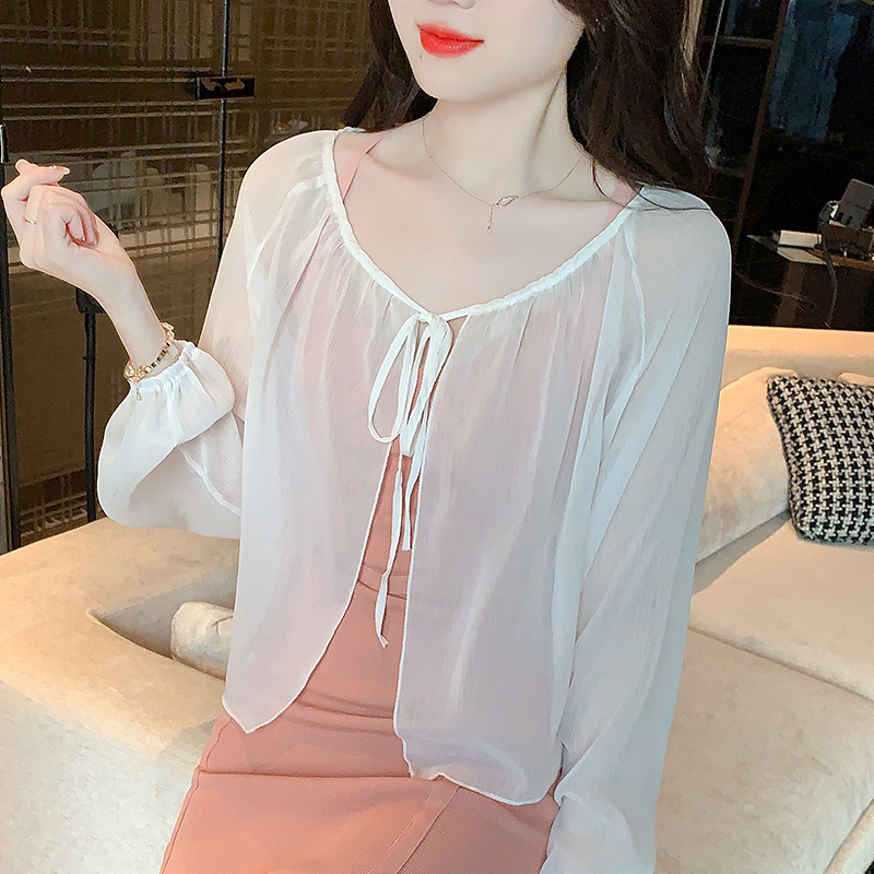Has shipped small shawl coat women's 2024 spring and summer new style waistcoat versatile mesh sun protection thin short outer cardigan
