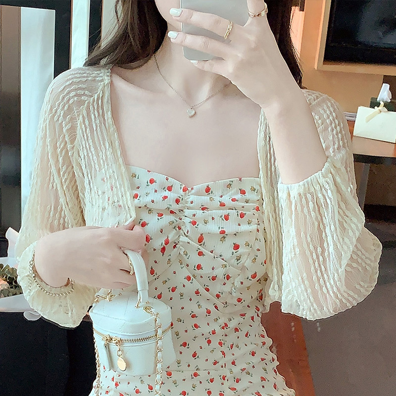Already shipped 2024 spring and summer thin coat lace sun protection clothing small shawl for women
