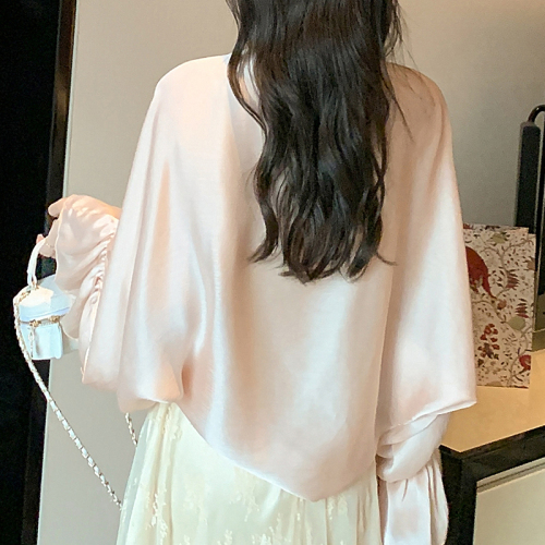 Has been shipped small shawl coat women's 2024 spring and summer new small waistcoat versatile sun protection coat ultra-thin short outer wear
