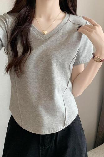 Real shot of pure desire V-neck clavicle short-sleeved T-shirt for women spring and summer casual fishbone right shoulder slim slim top trendy