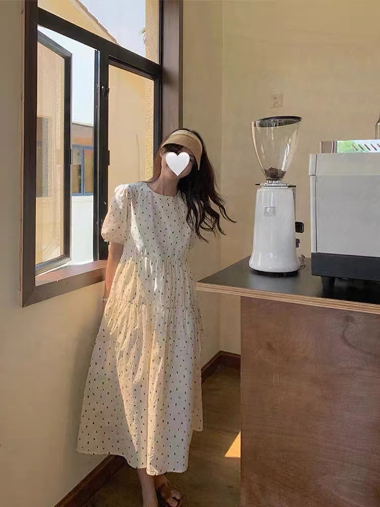 夏季2024年新款茶歇法式復古初戀仙女溫柔風甜美波點