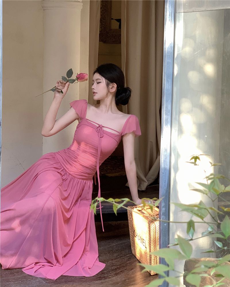 Real shot of retro sexy waist slimming mesh dress suspender pleated long skirt for women