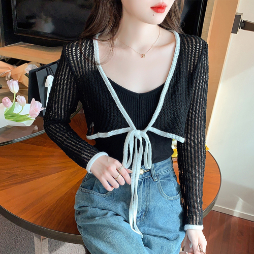 Has shipped small shawl coat women's 2024 spring and summer new small waistcoat versatile sun protection clothing thin short outer cardigan
