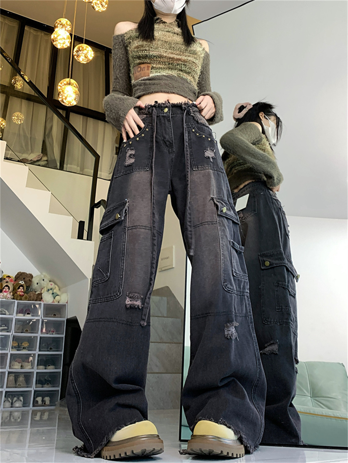 Actual shot~ Distressed ripped holes niche design workwear straight jeans for women to cover the flesh and look slim Harajuku