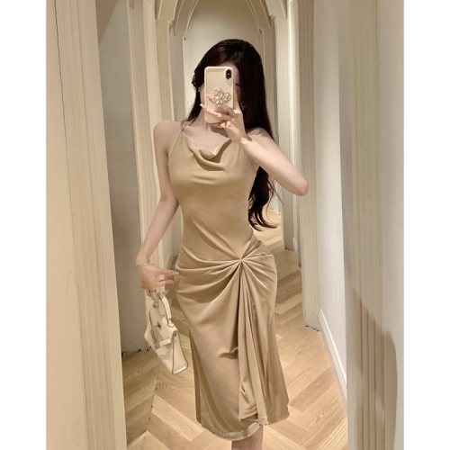 Actual shot of new women's French retro suspender pleated slim mid-length dress