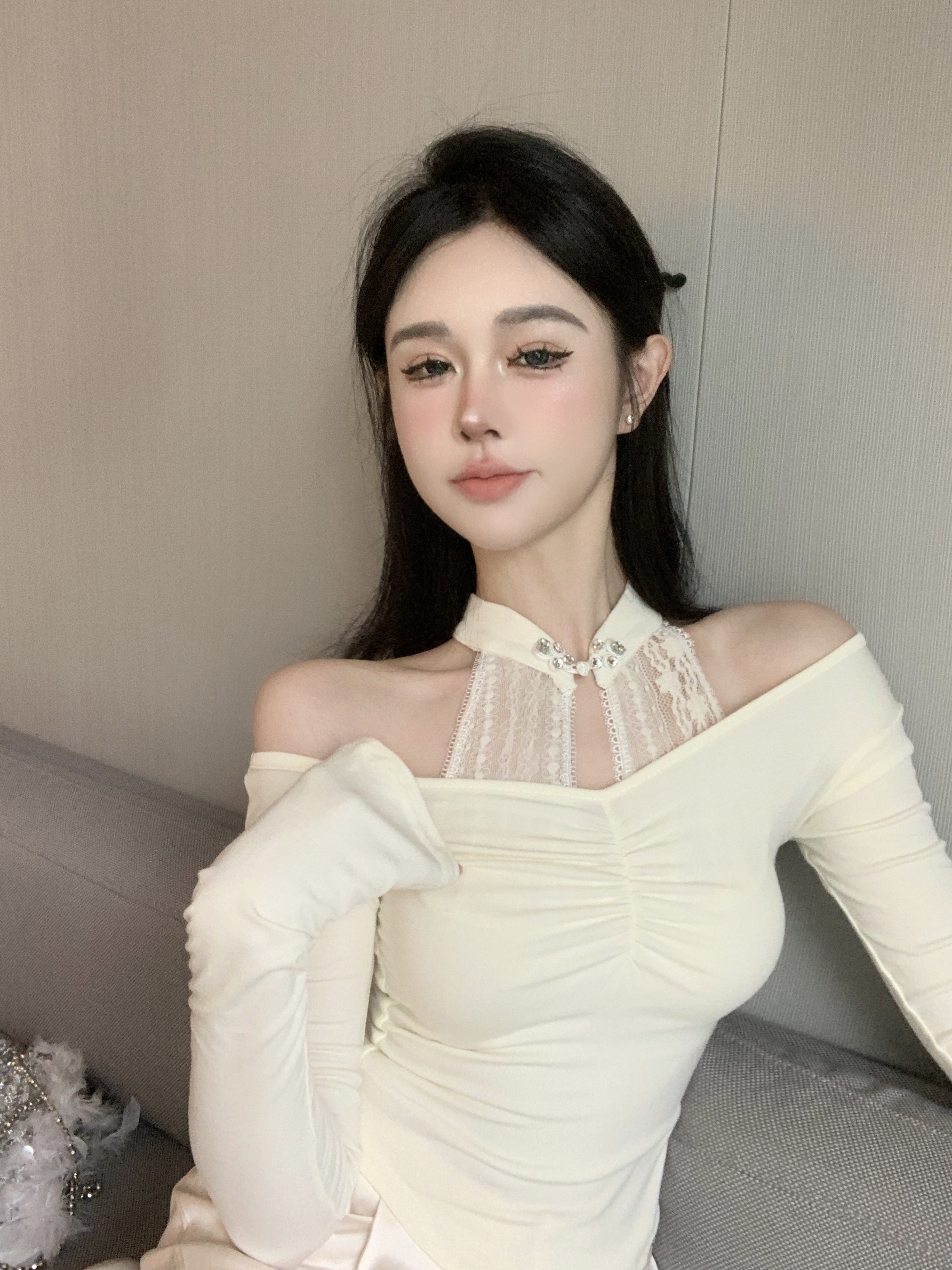 #實拍#欲媚少女掛脖蕾絲上衣女改良旗袍針織衫修身加絨打底衫