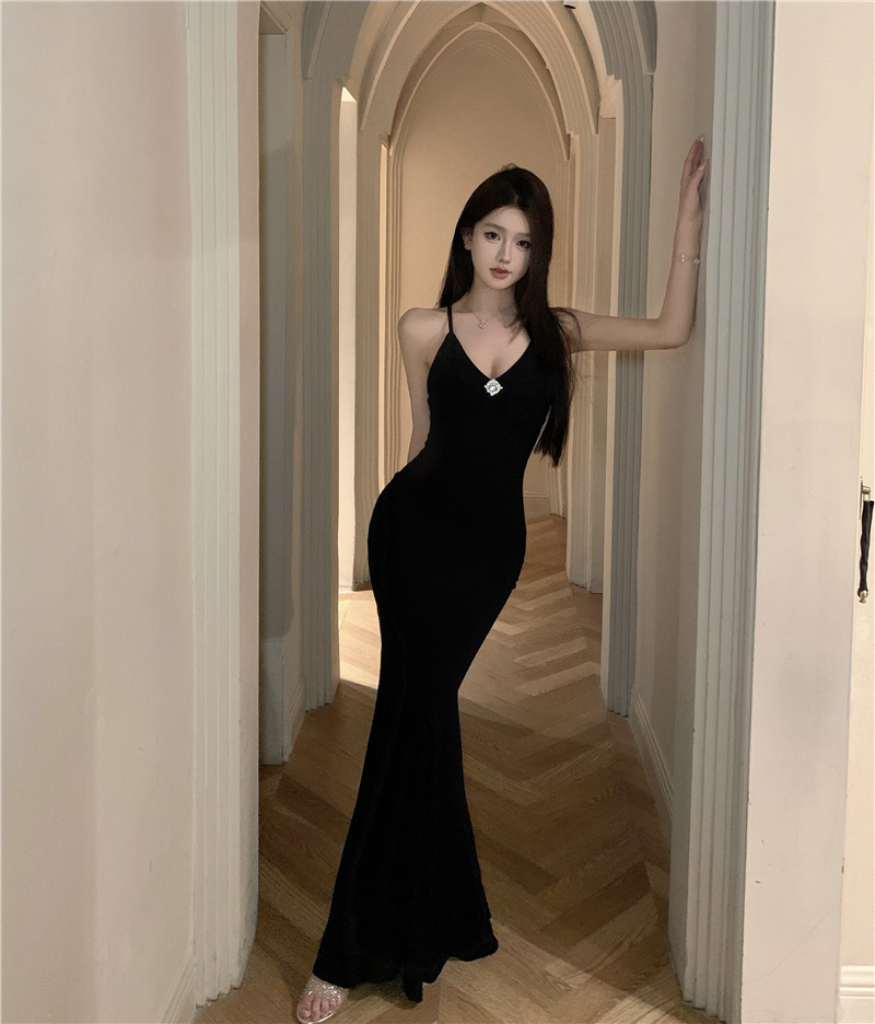實拍 人魚美學千金晚宴露背修身黑色長裙V領魚尾連衣裙