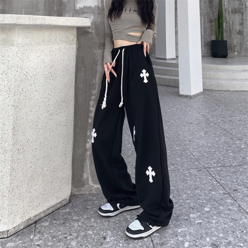 Real shot of American European and American casual pants for men and women ins Korean version high street cross embroidered wide leg pants