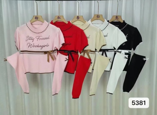 新款韩版甜美少女字母印花泡泡袖+袖套上衣两件套