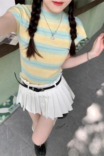 Photo shoot~Uncommon spicy girl gradient striped half-high neck short-sleeve ribbed t-shirt