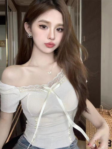 Official picture short-sleeved T-shirt V-neck exposed collarbone tulle short-sleeved lace women's summer new pure desire short top