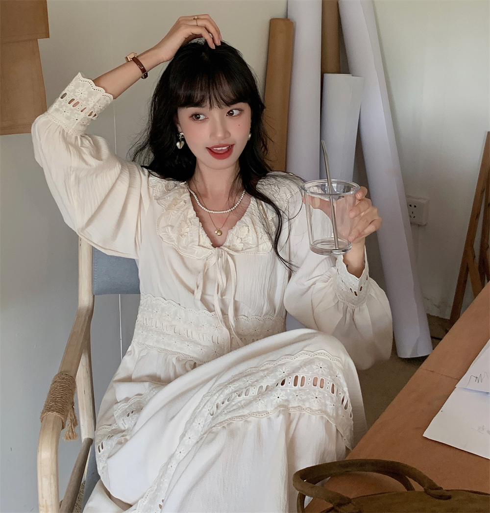 -實拍！茶歇法式白色連衣裙女新款蕾絲花邊設計長袖公主裙