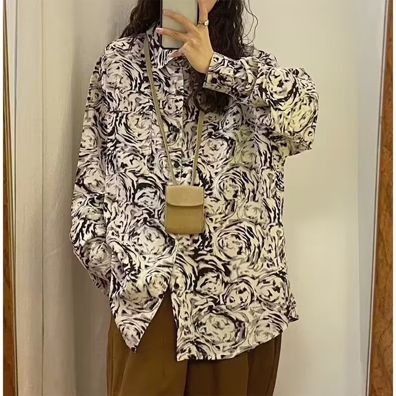 女簡約百搭流行氣質長袖潮流襯衫時尚日系ins新款尖領慵懶文藝