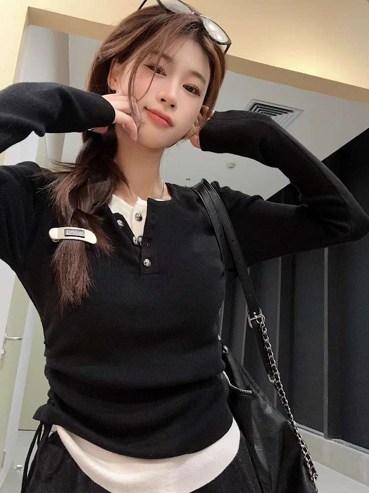 Official photo of DeRong fake two-piece bottoming sweater for women in autumn and winter, irregular drawstring waist top, trendy