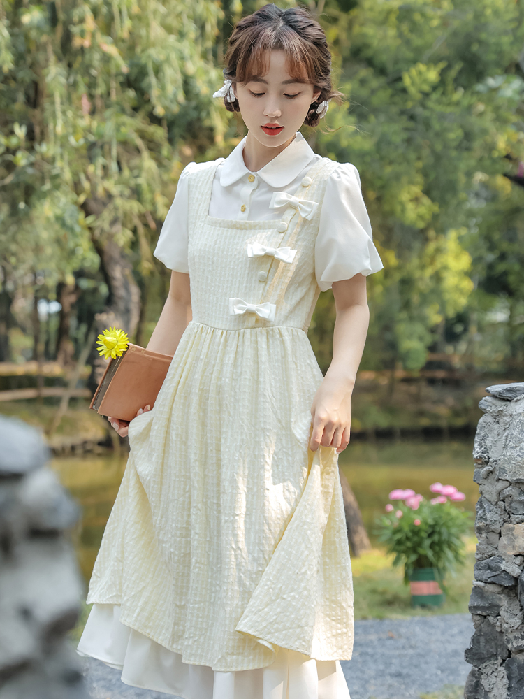 蝴蝶結裙子女裝夏季2024年新款小個子減齡連衣裙設計感小眾茶歇裙