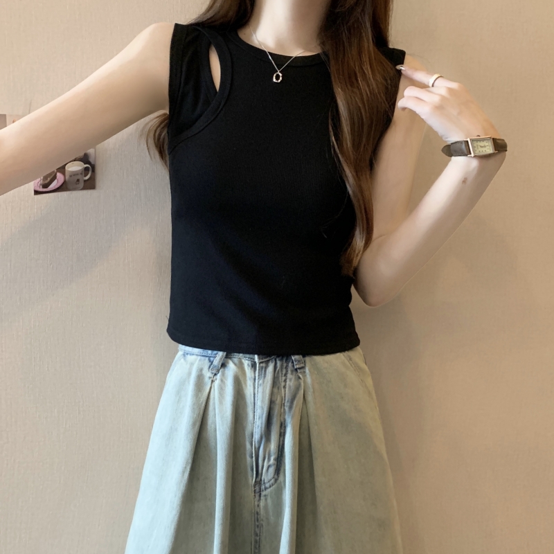 Summer new style chic hollow black vest women's solid color simple design round neck sleeveless waistcoat sweet spicy top