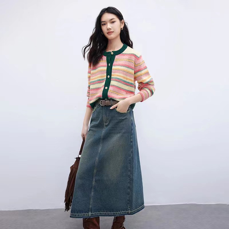 Color stripe contrasting design sweet knitted cardigan for women 2024 autumn new autumn atmosphere sweater
