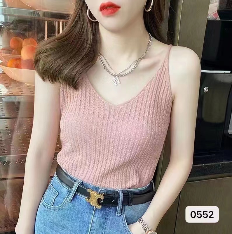 ~針織吊帶女配小西裝內搭白色打底背心v領外穿緊身上衣