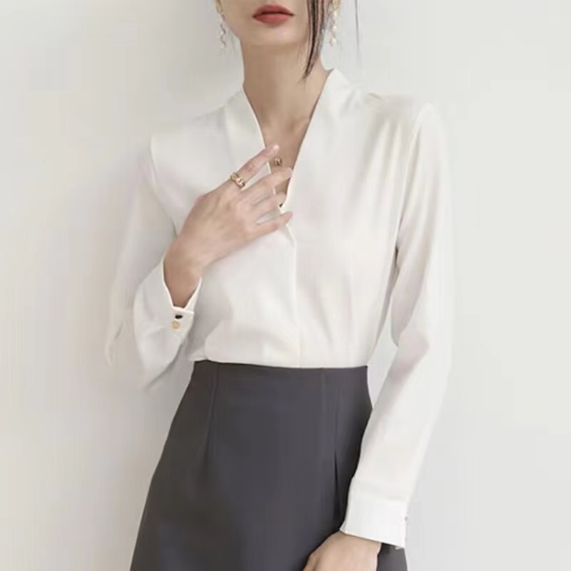 無領白襯衫女抗皺工作服上衣秋裝高級感氣質雪紡v領職業長袖襯衣