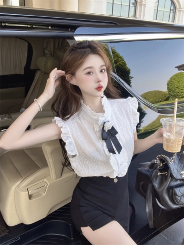 Real shot!  !  Palace-style design, chic vest shirt top + high-waisted 100-pants shorts