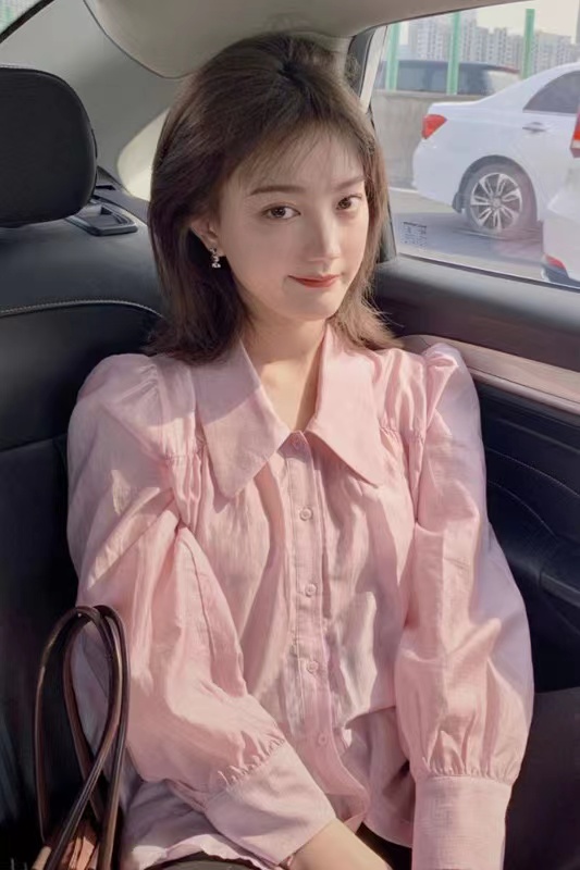 漂亮小衫女夏裝高級感綠色獨特上衣鹽系名媛襯衫設計小眾