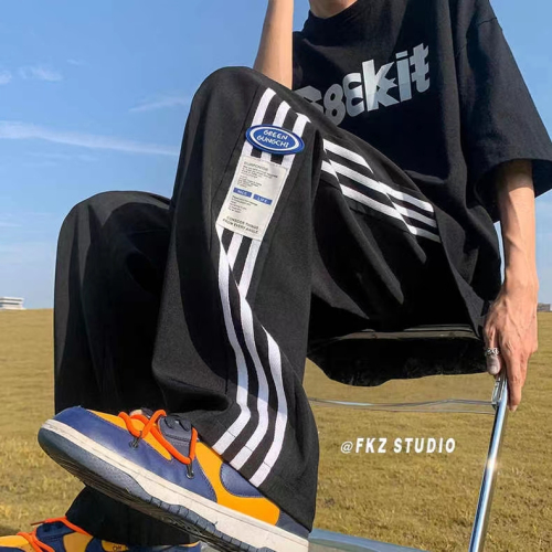 Straight-leg loose American retro sport pants, trendy high street, Instagram style, thin for spring and autumn, casual and versatile.