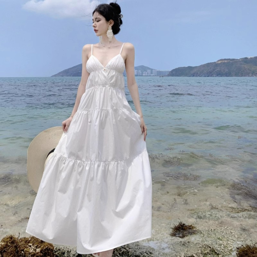 初恋感超仙白色度假旅游沙滩长裙复古宽松显瘦吊带裙蛋糕裙连衣裙