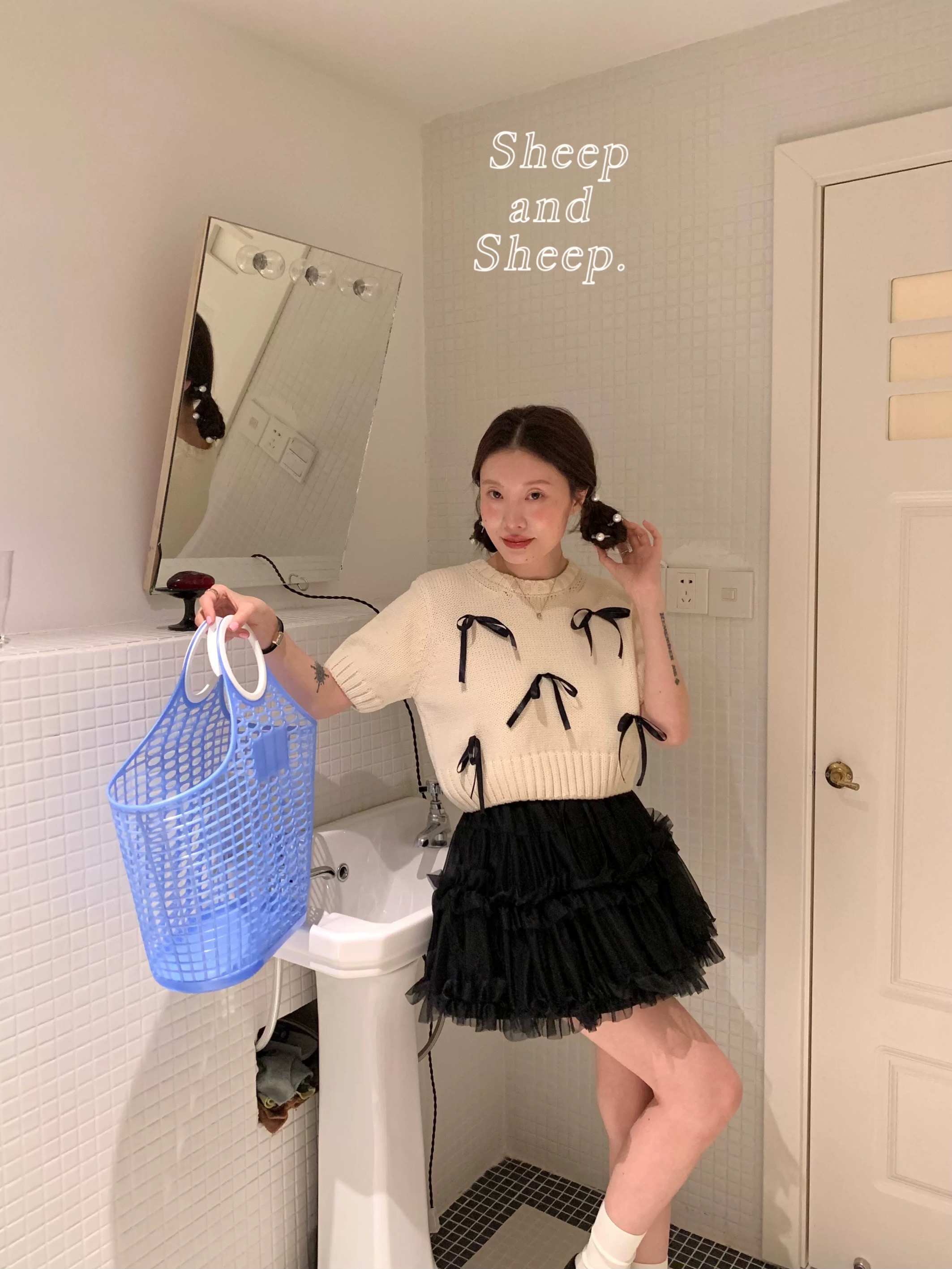 ovinsyang 蝴蝶結短款毛衣女春秋2024新款甜美少女慵懶風針織上衣