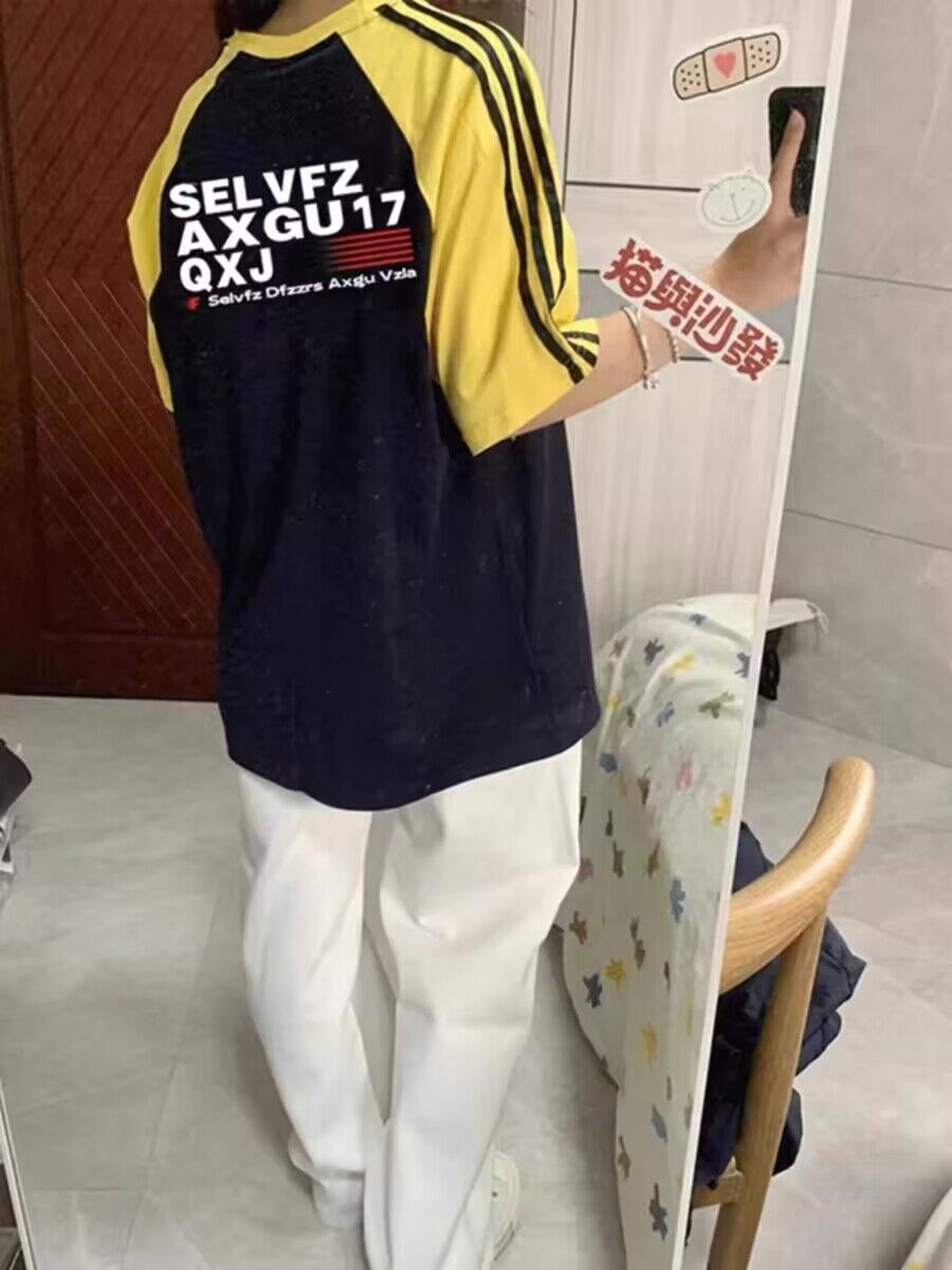 純棉200克21支精梳精密前後印花拼色三條槓落肩短袖t恤女