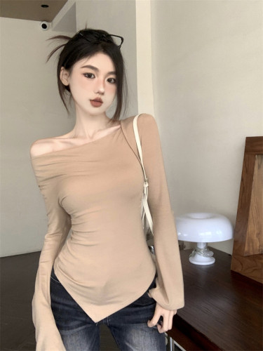 Real shot of collarbone off-shoulder 2024 new style irregular slim fit top with chic and beautiful top