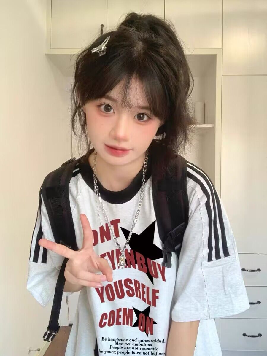 純棉200克21支精梳精密直播品質前 印花三條槓落肩短袖t恤女