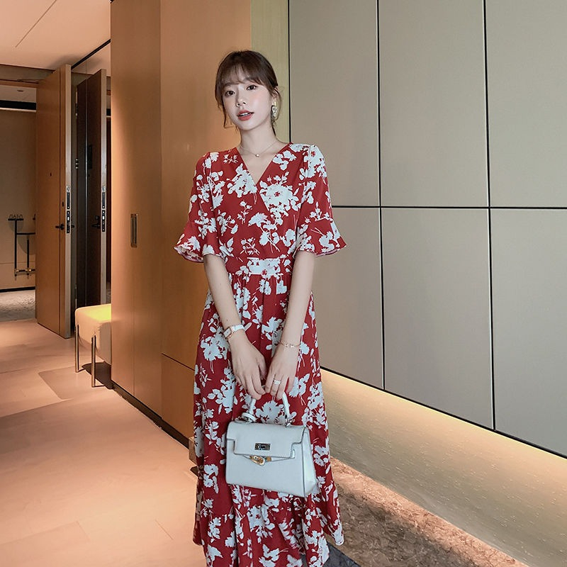 短袖連衣裙春夏秋2024新款花朵長裙紅色V領氣質顯瘦收腰仙女裙子