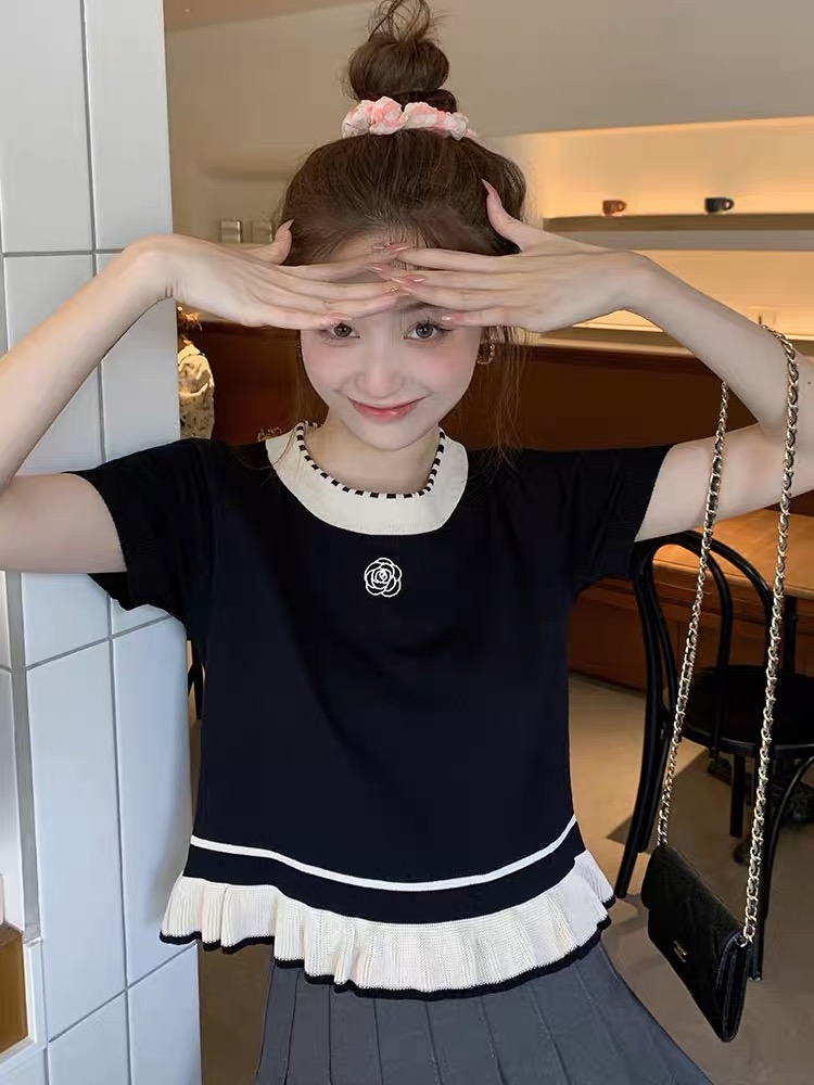 甜美小香風短袖針織衫女夏季法式撞色小衫短款木耳邊漂亮別致上衣