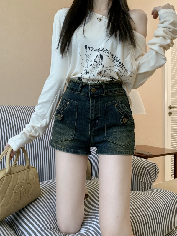 Real shot of retro hottie raw edge high waist stretch denim shorts for women
