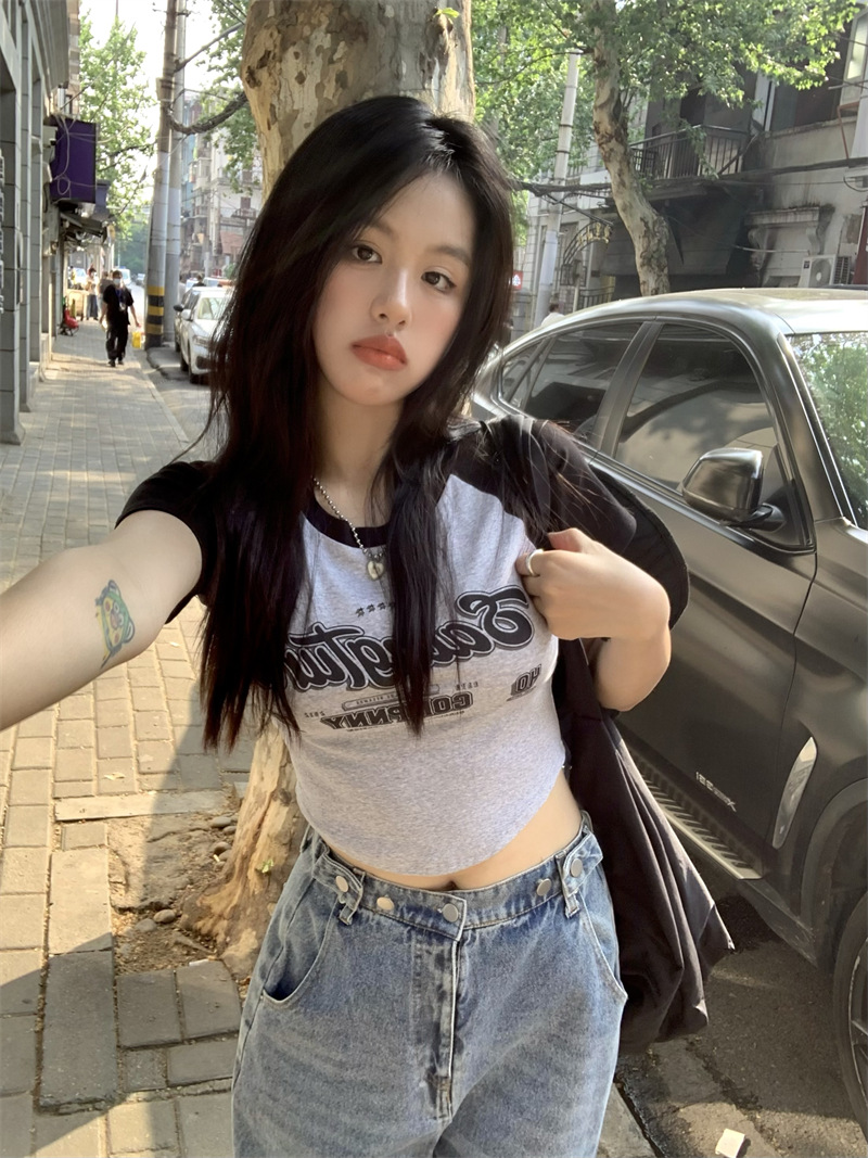Real shot of retro pure cotton hot girl tops for women with a niche design, short raglan short-sleeved T-shirts, American tops, trendy