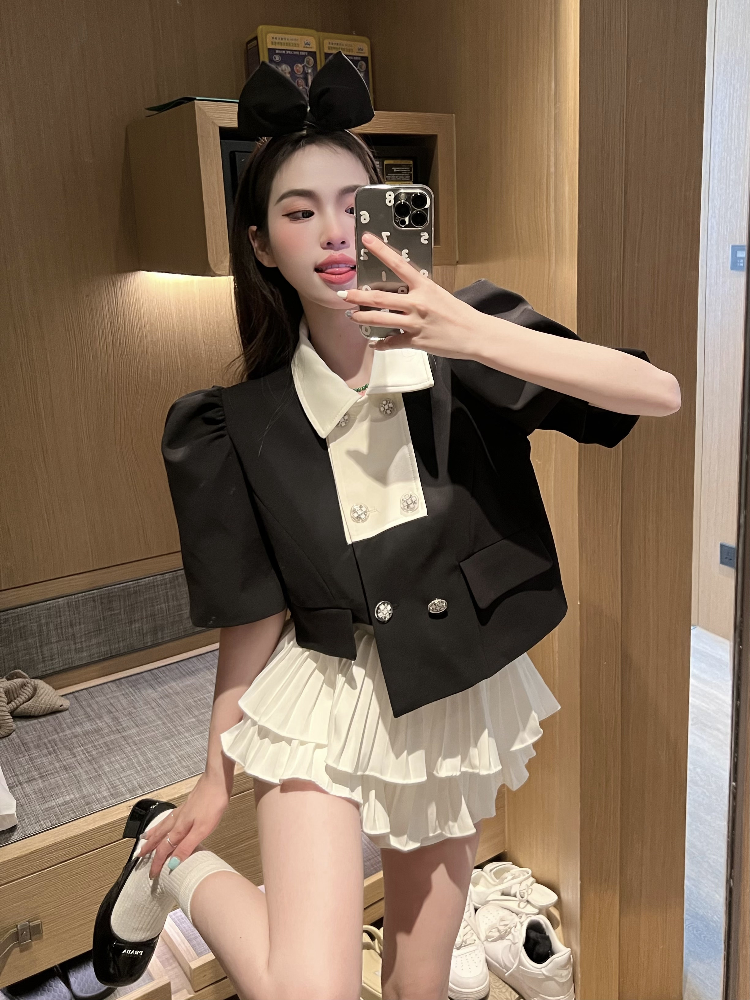 實拍  夏季新款韓版撞色雙排扣短袖上衣+荷葉邊裙褲兩件套女