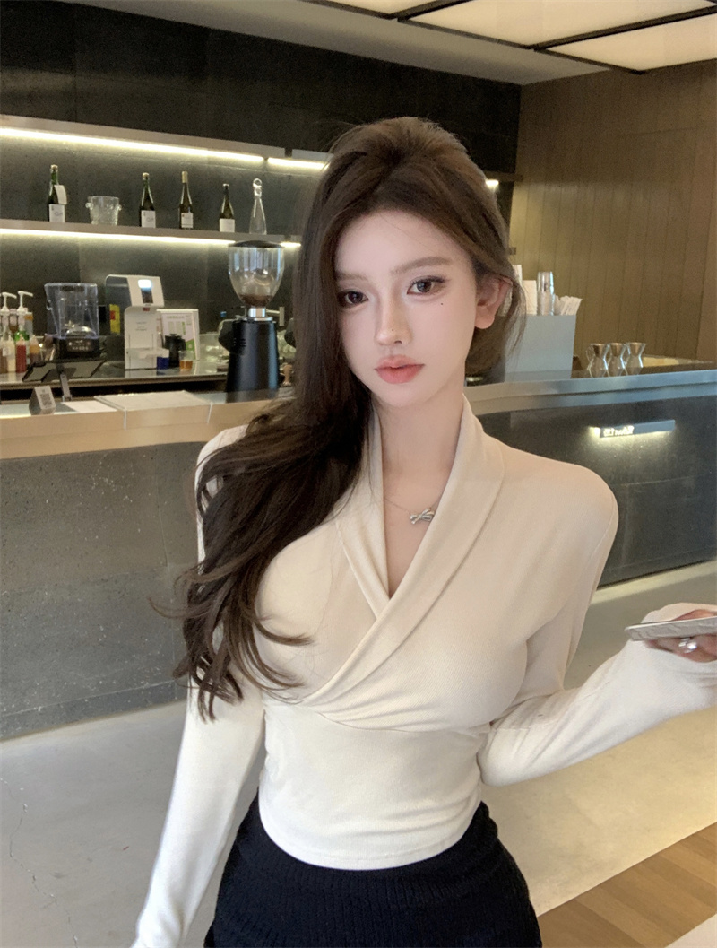 實拍~韓系溫柔小姐姐V領親膚修身顯瘦上衣打底T恤