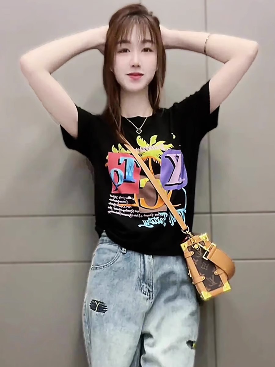 印花純棉黑色短袖t恤女夏季新款百搭小個子修身短款上衣