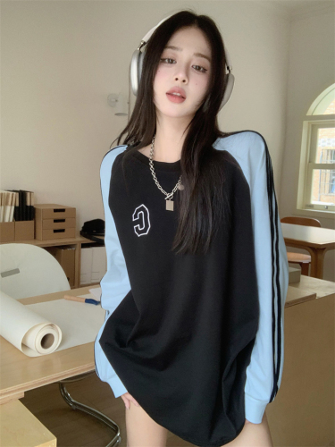 Actual shot of the new Korean style contrasting color stitching letter pullover round neck sweatshirt for women, loose long-sleeved thin top