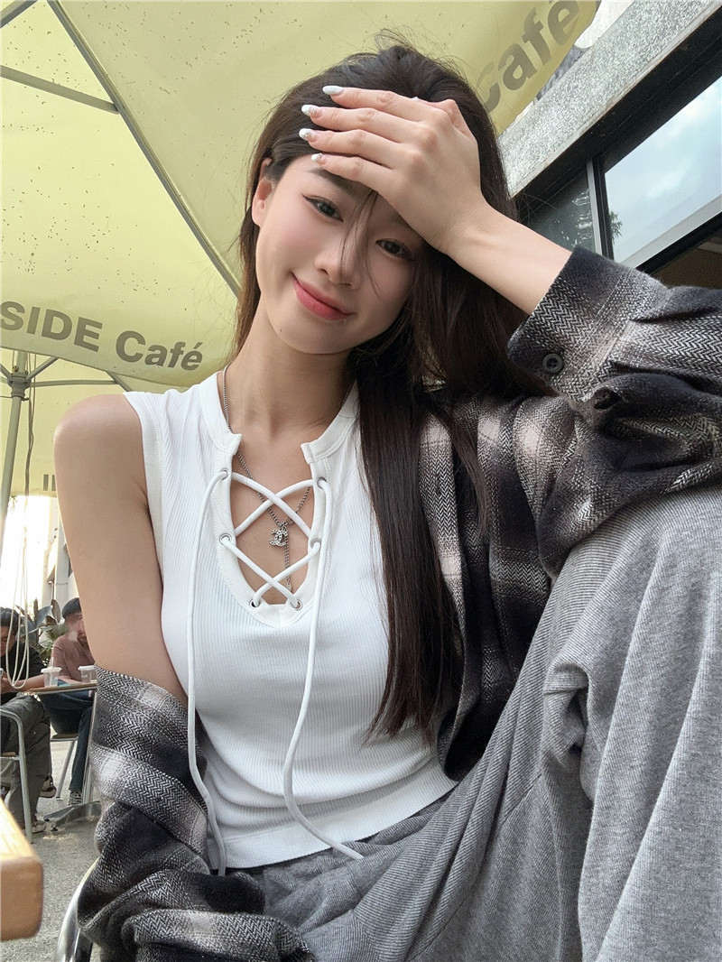 實拍~辣妹背心2024新款設計感小眾綁帶短款帶胸墊顯瘦上衣