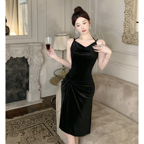 Real shot of new women's style French retro suspender pleated slimming mid-length dress