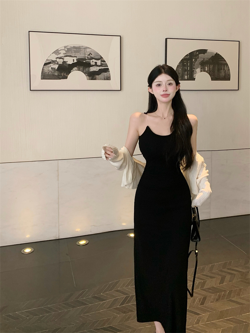 高級感隱形肩帶吊帶連衣裙女裝夏季玫紅色辣妹裙子氣質包臀裙長裙