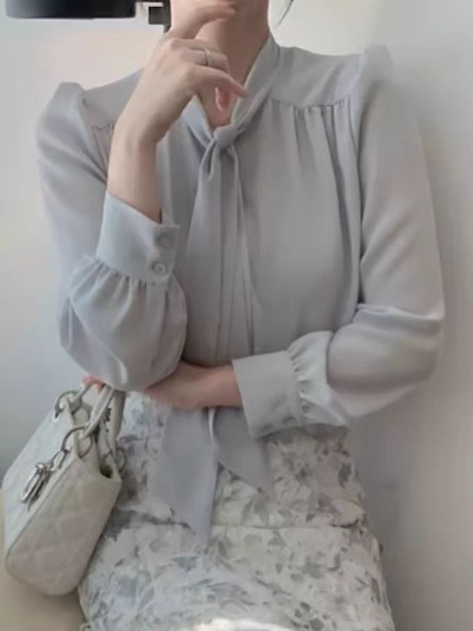 早春v領長袖襯衫女裝2024新款春秋款寬鬆高級感氣質系帶上衣