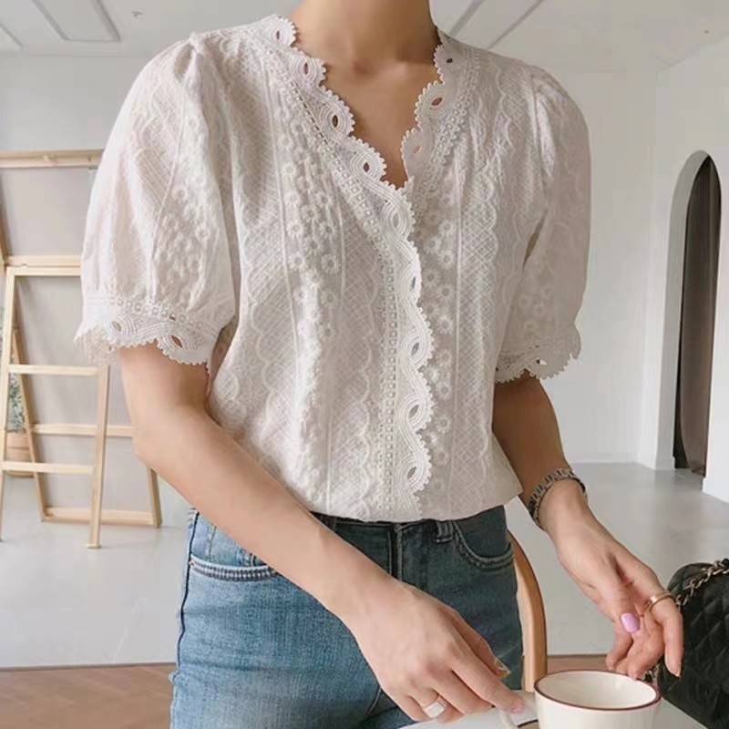 短袖襯衫女設計感小眾夏裝蕾絲上衣2024韓版V領洋氣襯衣女仙女范